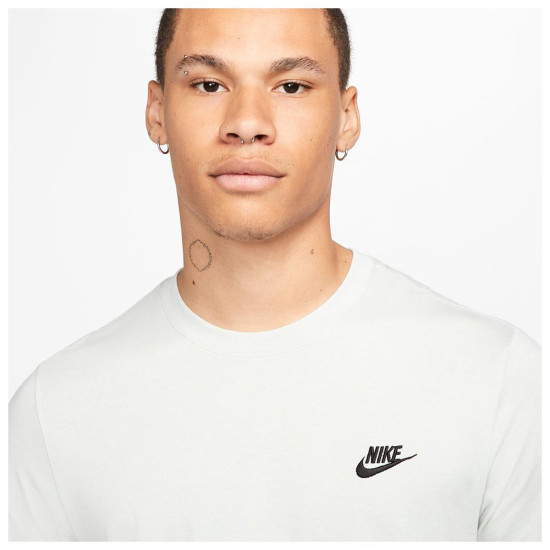 Nike Ανδρική κοντομάνικη μπλούζα Sportswear Club Tee Nike Ανδρική κοντομάνικη μπλούζα Sportswear Club Tee